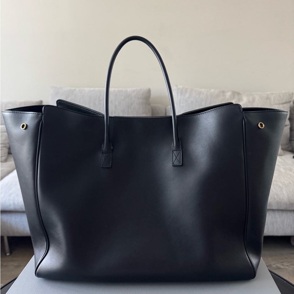 Balenciaga Hamptons XL - Picture 4 of 17
